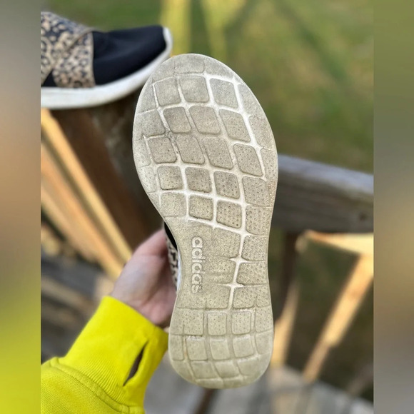 Adidas Cheetah Print Pull On Sneakers Womens Size 8 - Picture 4 of 4